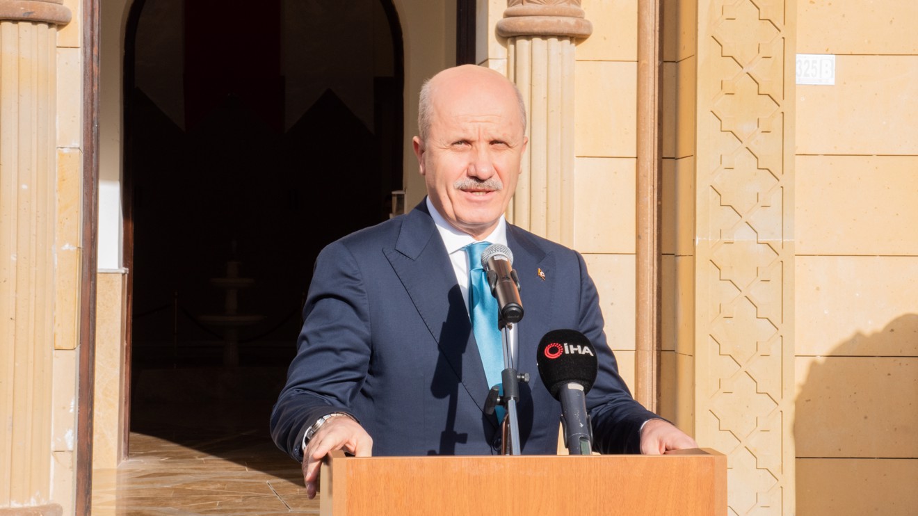 Yaklaşık 2 bin 500 eserin sergilendiği Selçuk Üniversitesi Müzesi açıldı